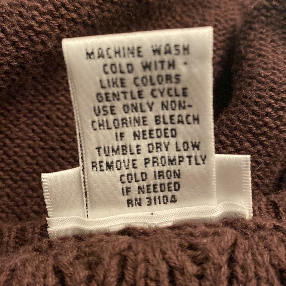 Kim Rogers Signature Sweater - Picture 6 of 6